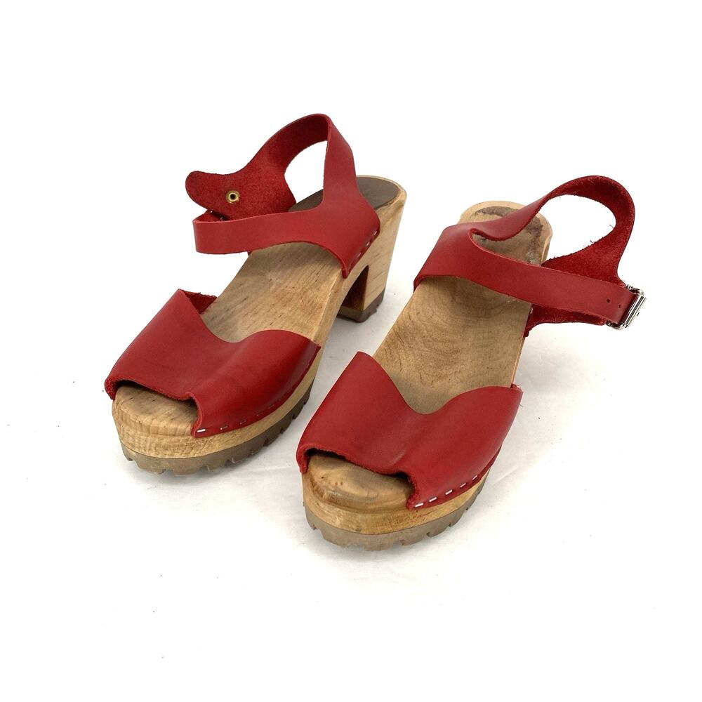 Bjorn Borg Red Wooden Sandals - Picture 8 of 8